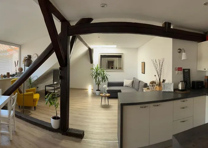 Vip Apartment In Old Town With Free Parking