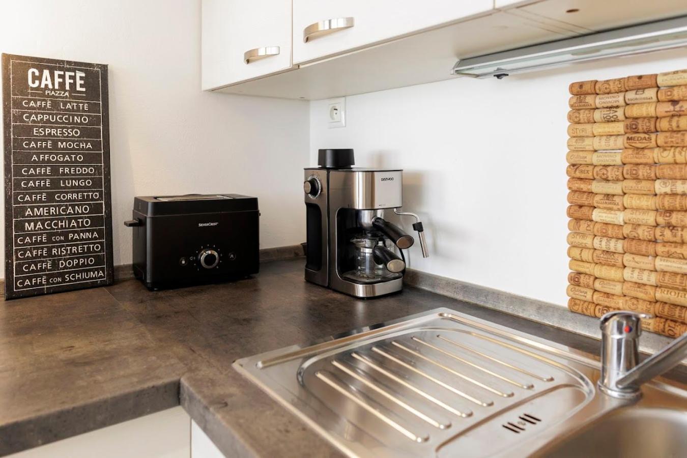 Appartamento Vip In Old Town With Free Parking Bratislava