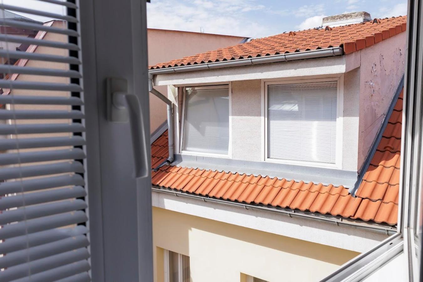Appartamento Vip In Old Town With Free Parking Bratislava